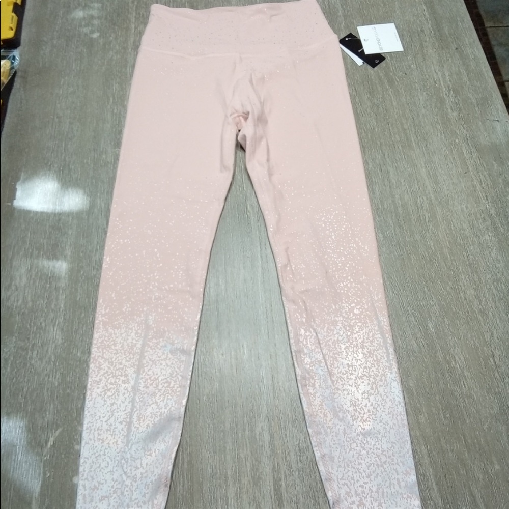 NWT Beyond Yoga Size XL Athletic Leggings